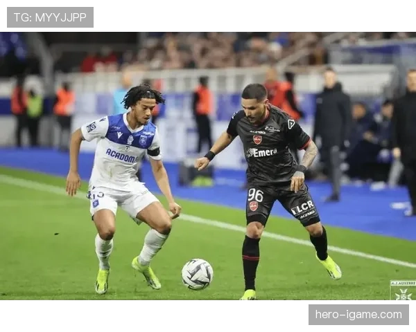 里尔逼抢战术重塑法甲格局，强势表现引热议