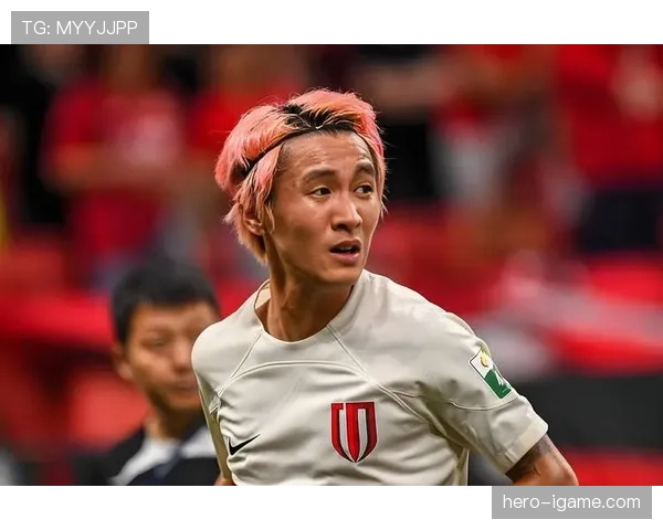 韦世豪边路闪电突袭，国足进攻火力稳步提升迎战强敌