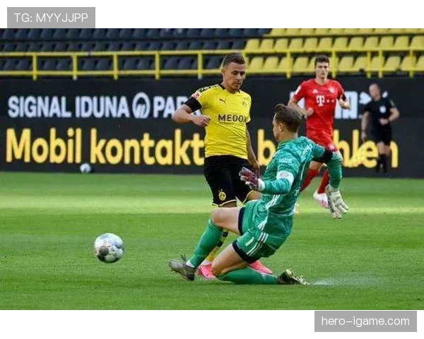 诺伊尔重返巅峰之路：希望与挑战并存